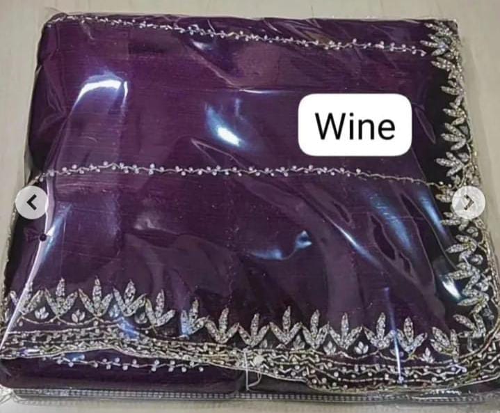 Jimmi Choo Necklace Design saree